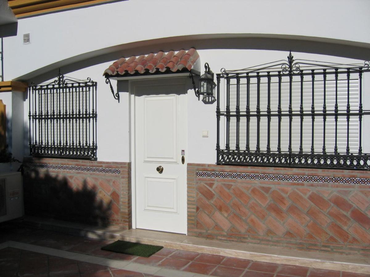 Apartamentos La Libertad Estepona Kültér fotó