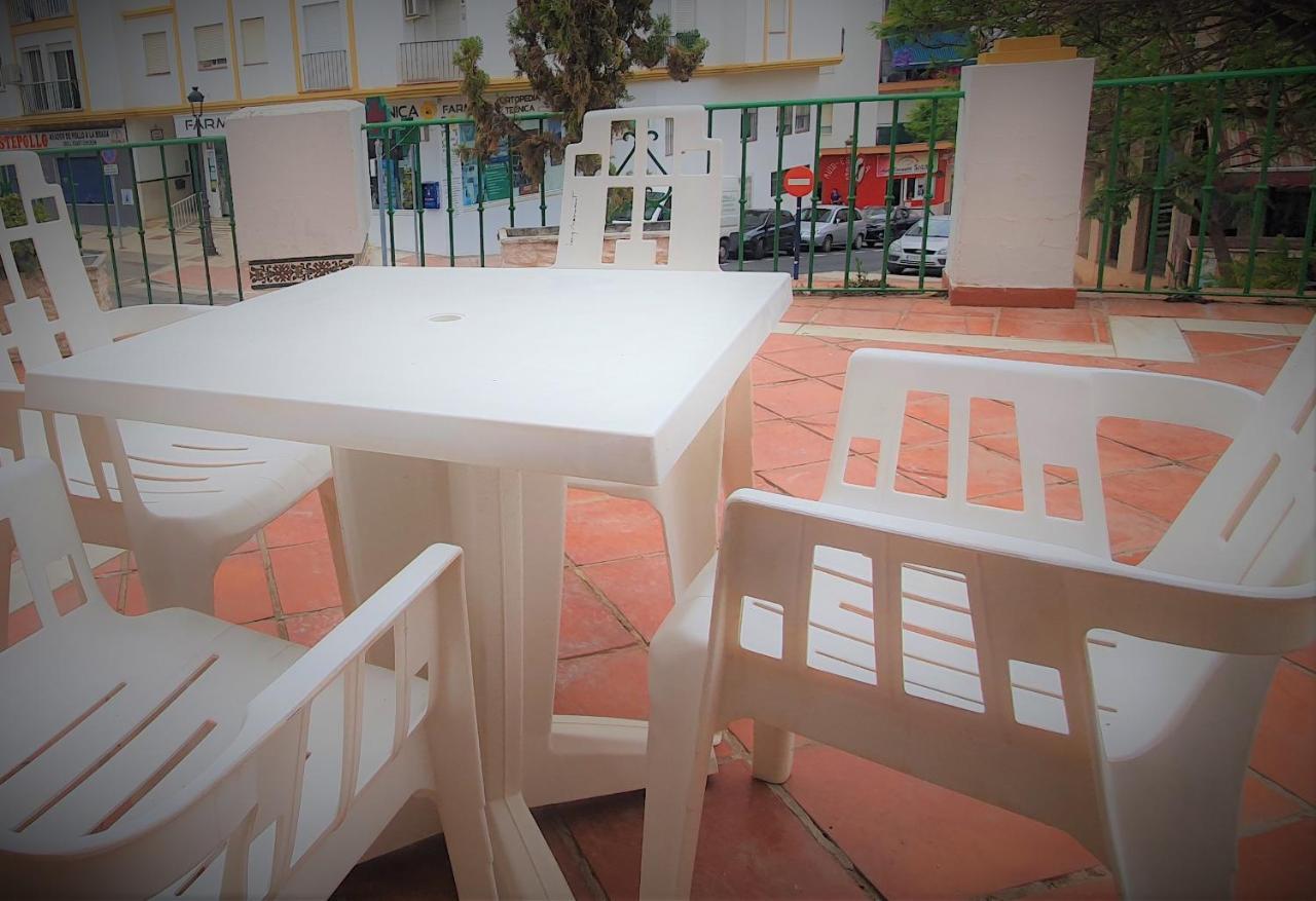 Apartamentos La Libertad Estepona Kültér fotó