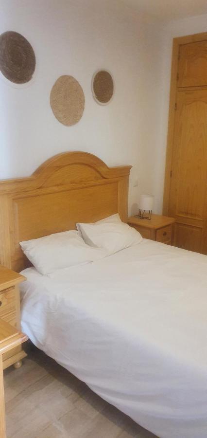 Apartamentos La Libertad Estepona Kültér fotó
