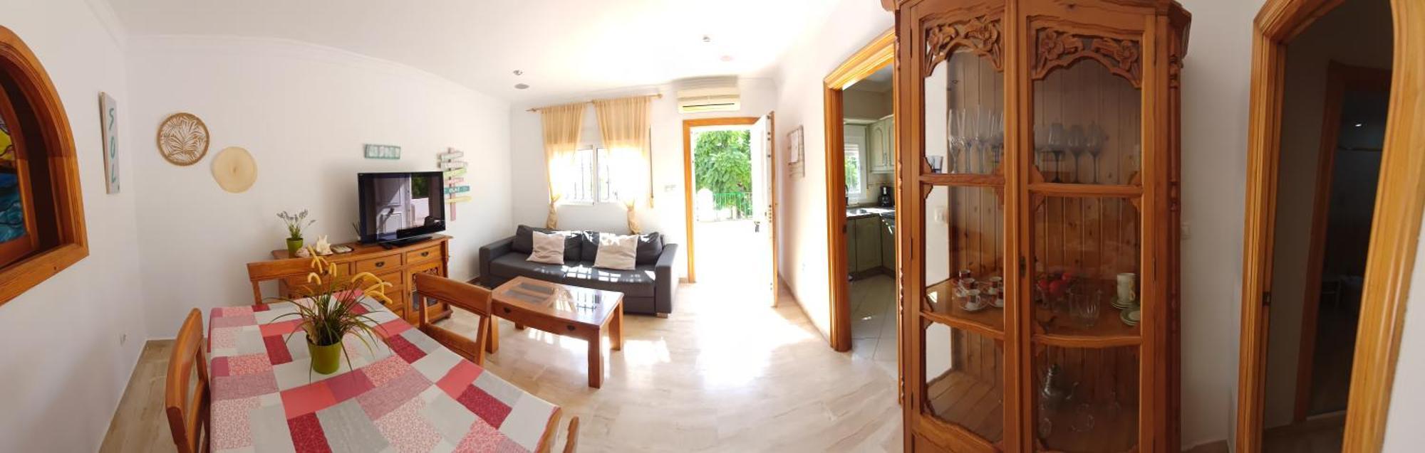 Apartamentos La Libertad Estepona Szoba fotó